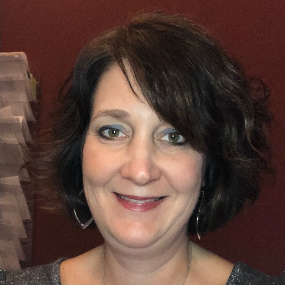 Meet your Posher, Lisa